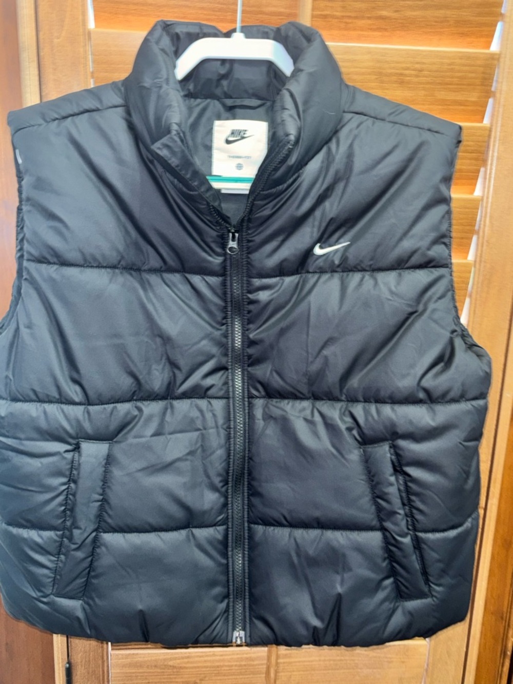 Nike women’s Black Puffer Vest